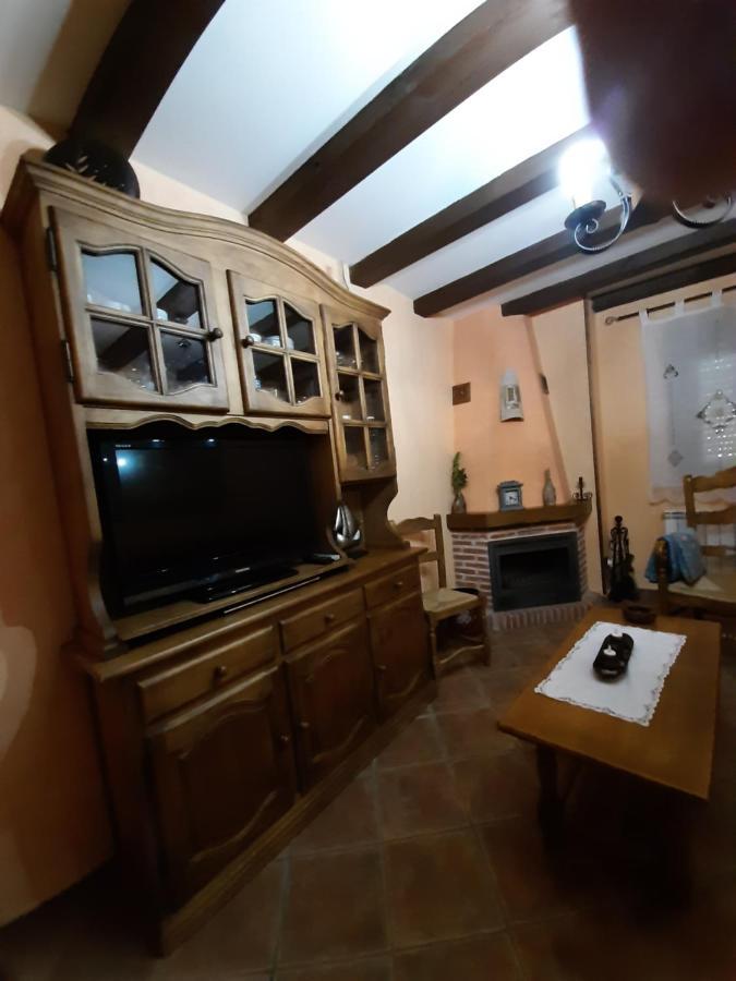 Apartamentos Rurales Esencias De La Alcarria Hueva ภายนอก รูปภาพ