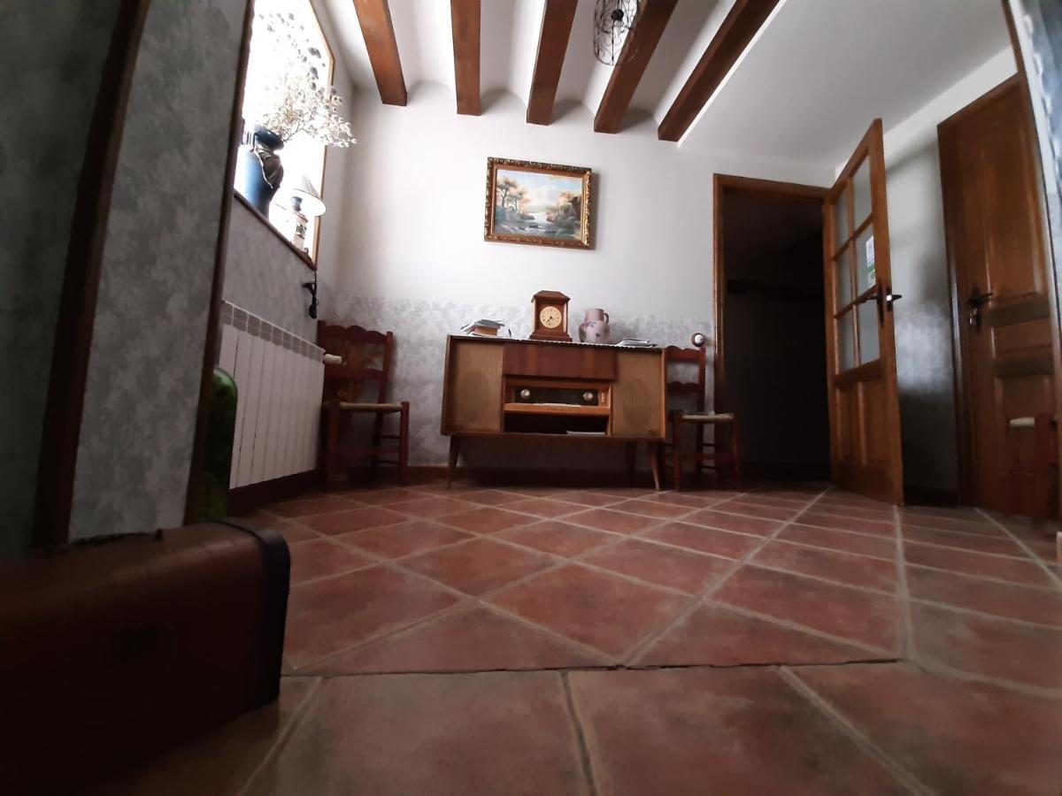 Apartamentos Rurales Esencias De La Alcarria Hueva ภายนอก รูปภาพ